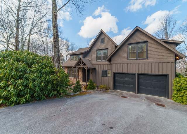 Property at 2564 Magnolia Dr, Highlands, NC 28741, 4 beds, 4.5 baths