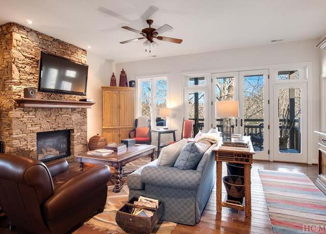 Property at 95B Burning Bush Ln Unit 95B, Highlands, NC 28741, 3 beds, 3 baths