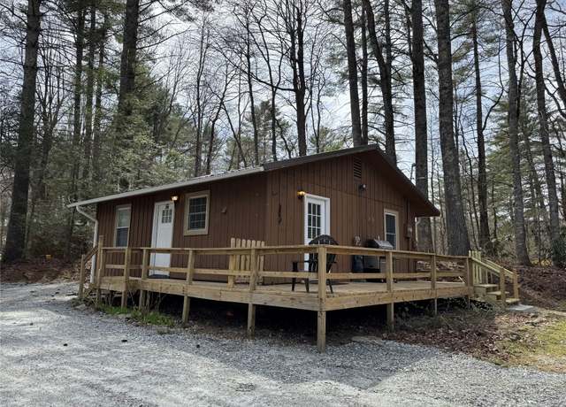 Property at 56 Plateau Ridge Rdg, Cashiers, NC 28717, 2 beds, 1 bath