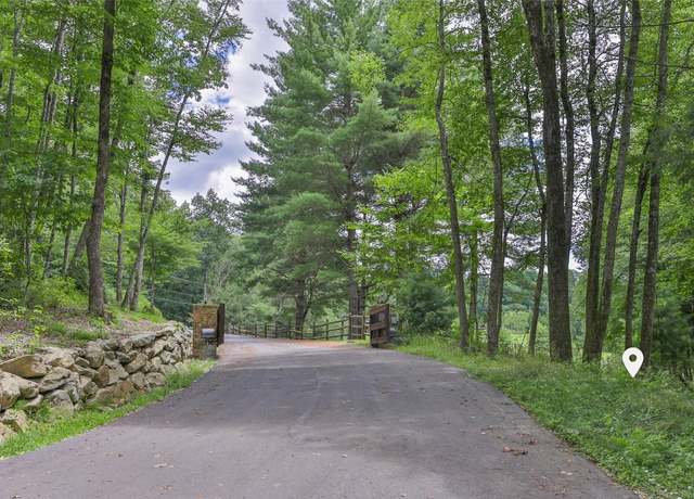 Property at 5 Flat Creek Dr, Glenville, NC 28736