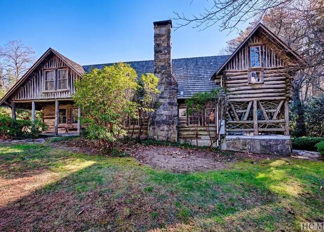 Property at 3585 Cashiers Rd, Highlands, NC 28741, 4 beds, 3 baths