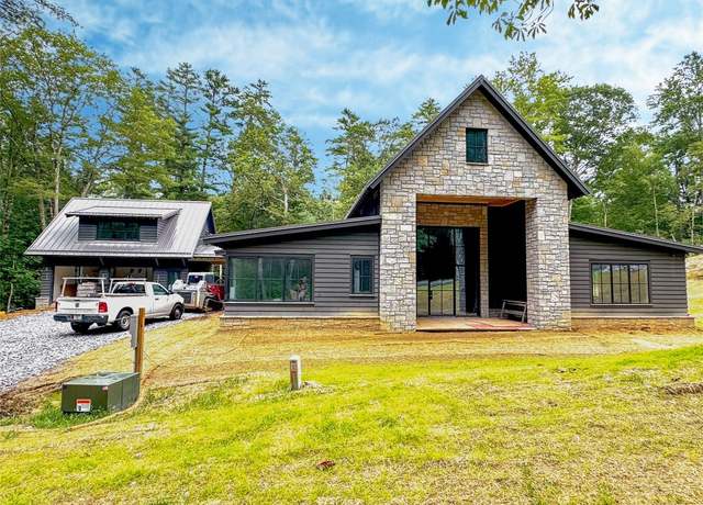 Property at 42 High Gate Dr, Highlands, NC 28741, 4 beds, 4.5 baths