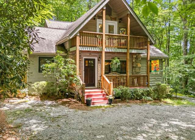 Property at 43 Sourwood Ct, Sapphire, NC 28774, 3 beds, 2 baths
