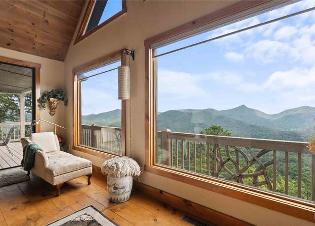 Property at 314 Eagle Ridge Road Rd, Sapphire, NC 28774, 4 beds, 3 baths