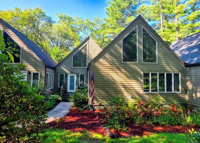 Property at 158 River Run #1852, Sapphire, NC 28774, 2 beds, 3 baths
