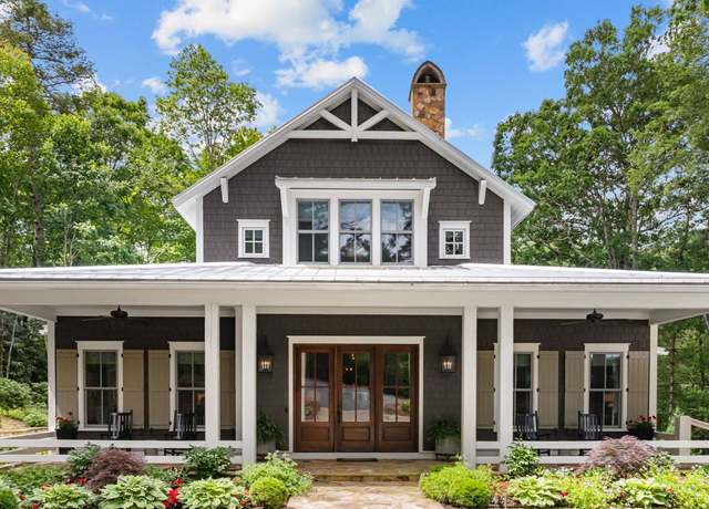 Property at 336 Foreman Rd, Highlands, NC 28741, 3 beds, 3.5 baths