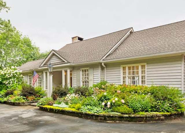 Property at 289 Lower Brushy Face Rd, Highlands, NC 28741, 5 beds, 5 baths