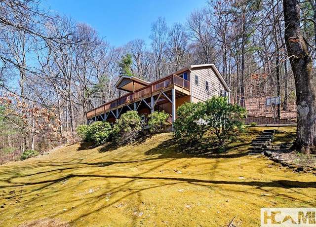 Property at 638 Holt Rd, Highlands, NC 28741, 3 beds, 4.5 baths