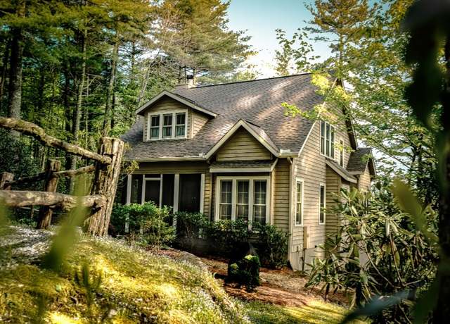 Property at 53 Rocky Top Dr, Cashiers, NC 28717, 3 beds, 3 baths