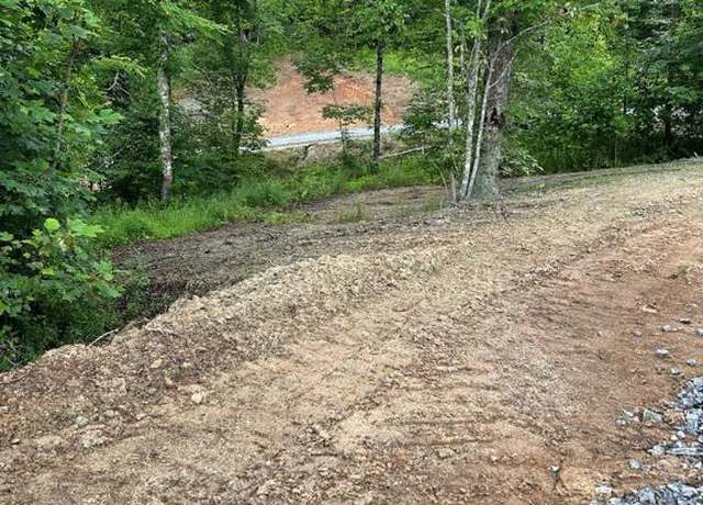 Property at 583 Ridge Crest Ln, Cullowhee, NC 28723, 1 bed, 2 baths