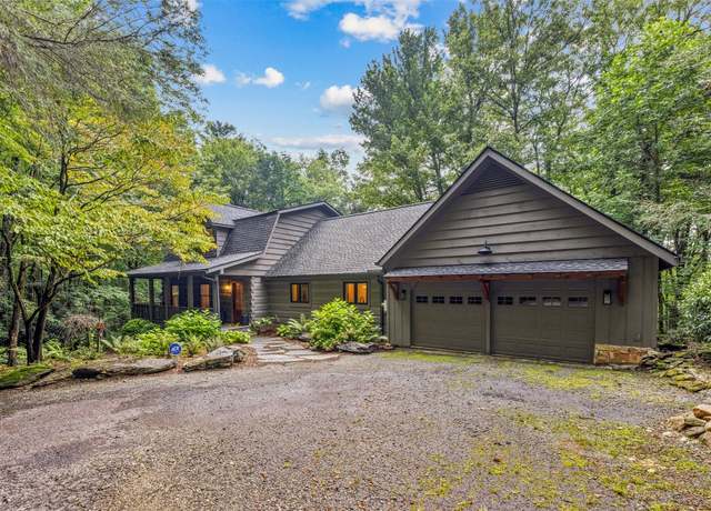 Property at 162 Highview Rd, Cashiers, NC 28717, 3 beds, 3.5 baths
