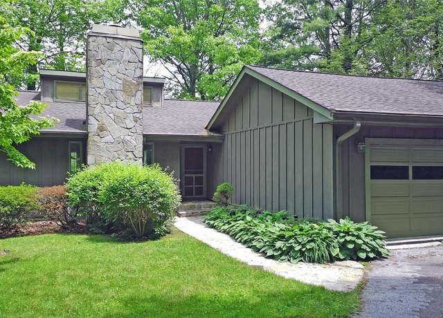Property at 855 Sky Lake Dr, Highlands, NC 28741, 3 beds, 3 baths