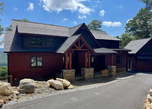 Property at 523 Broadview Dr, Highlands, NC 28741, 5 beds, 5.5 baths