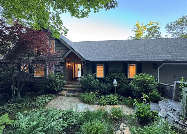 Property at 66 Summit Trl, Highlands, NC 28741, 5 beds, 5 baths