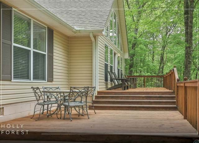 Property at 68 Golden Mist Ct, Sapphire, NC 28774, 3 beds, 2 baths