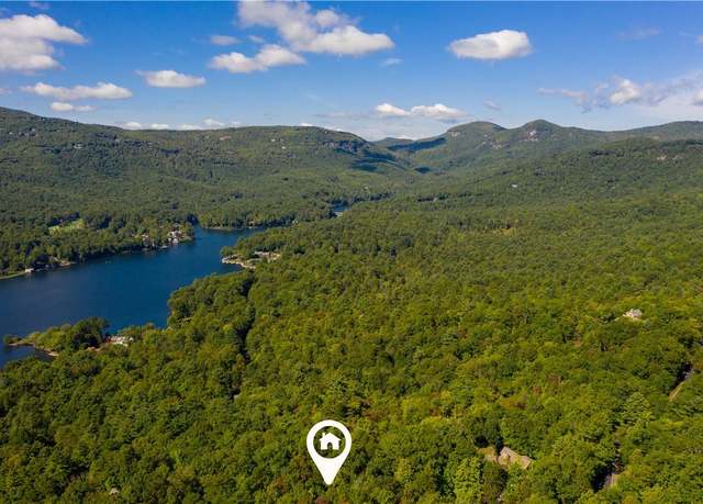 Property at 27 Hawk Mountain Rd, Lake Toxaway, NC 28747