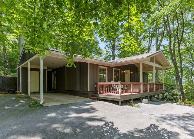 Property at 65 Satulah Ridge Rd, Highlands, NC 28741, 3 beds, 3 baths