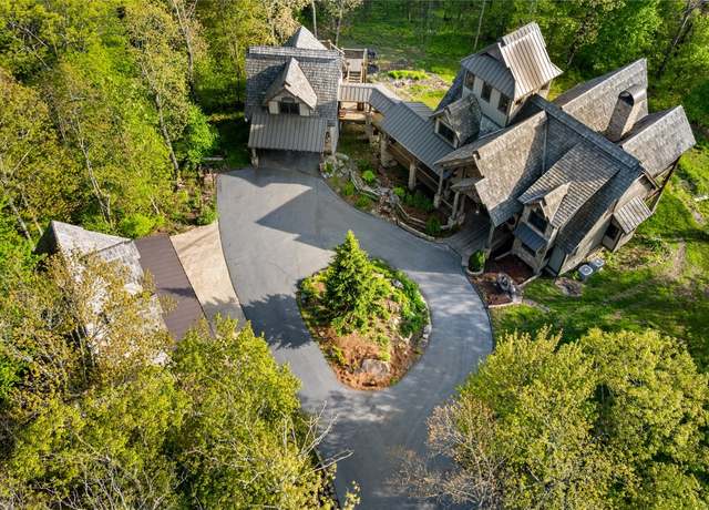 Property at 465 Falcon Ridge Rd #1516, Sapphire, NC 28774, 4 beds, 5.5 baths