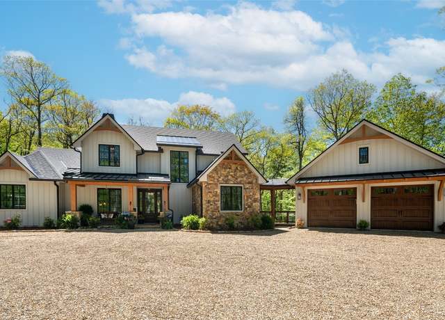 Property at 1984 New Settlers Way, Glenville, NC 28736, 3 beds, 2.5 baths