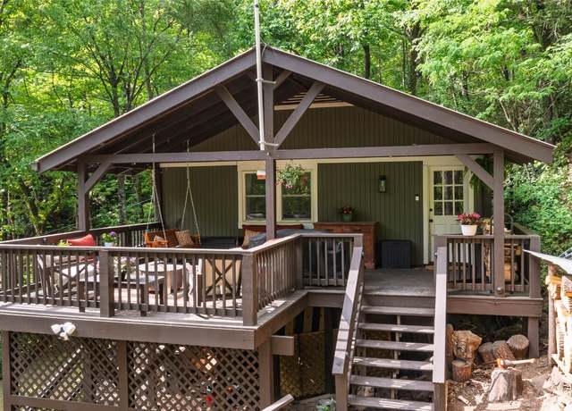 Property at 4860 Horse Cove Rd, Highlands, NC 28741, 2 beds, 2 baths
