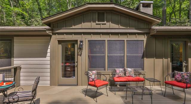 Photo of 190 Wingina Pl, Highlands, NC 28741