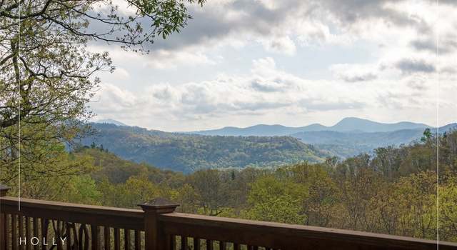Photo of 1725 Buckberry Dr, Sapphire, NC 28774