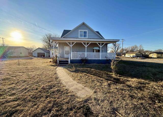Property at 205 S Main St, Gage, OK 73843, 4 beds, 1.5 baths