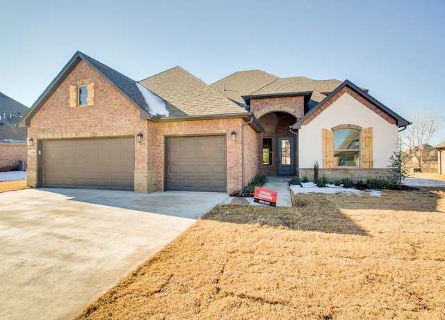 Property at 1108 Sawgrass Ln, Enid, OK 73703, 4 beds, 4 baths