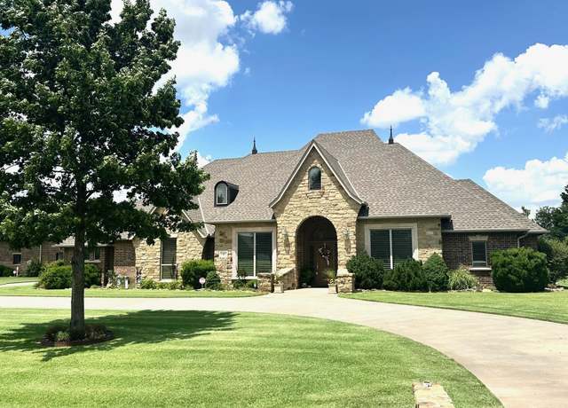 Property at 6 Silver Meadow Ln, Enid, OK 73703, 3 beds, 2.5 baths