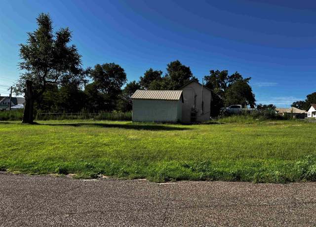 Property at 102 Avenue G, Beaver, OK 73932