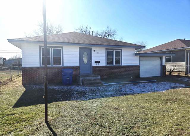 Property at 1701 E Cedar Ave, Enid, OK 73701, 4 beds, 1.5 baths