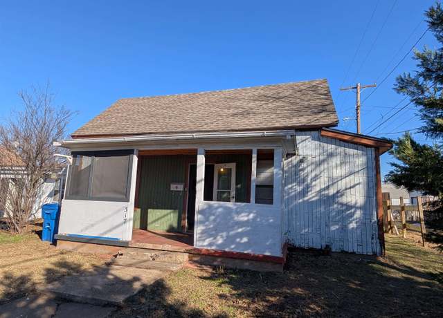 Property at 317 N 21st St, Enid, OK 73701, 3 beds, 1 bath