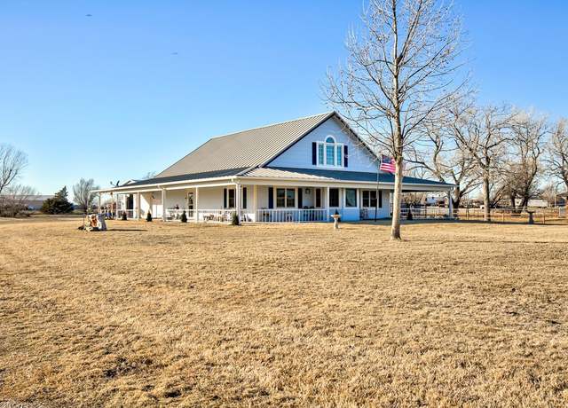 Property at 6712 N Oakwood Rd, Enid, OK 73703, 4 beds, 3 baths