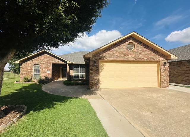 Property at 1109 Remington Ct, Enid, OK 73703, 4 beds, 3 baths