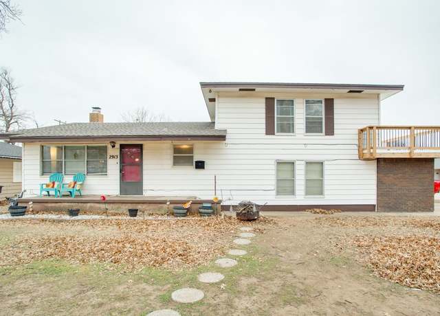 Property at 2913 W Cherokee Ave, Enid, OK 73703, 4 beds, 2.5 baths
