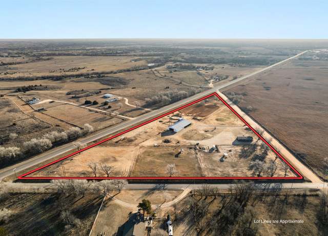Property at 199084 E County Rd 38, Woodward, OK 73801, 3 beds, 2 baths
