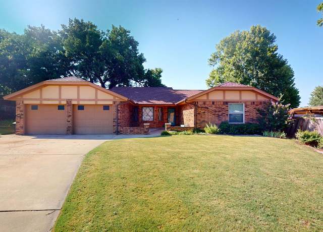 Property at 2905 Blue Sage Ct, Woodward, OK 73801, 3 beds, 2 baths