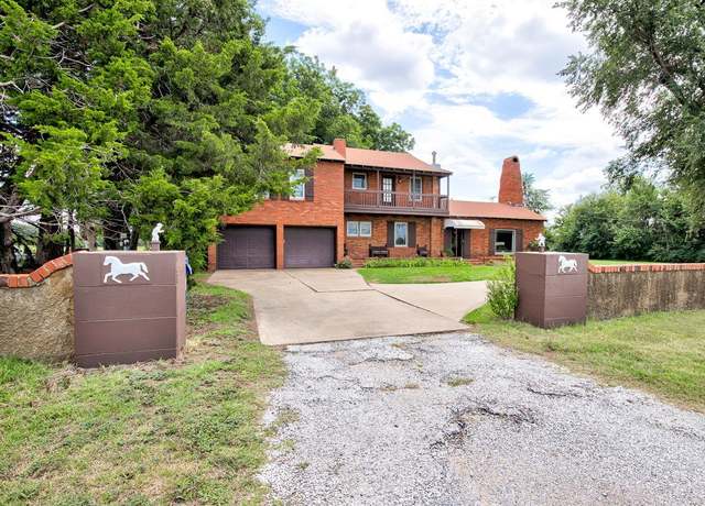 Property at 6115 Memorial Dr, Enid, OK 73701, 5 beds, 3 baths