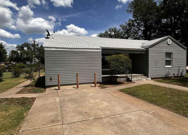 Property at 1822 9th St, Woodward, OK 73801, 2 beds, 1 bath