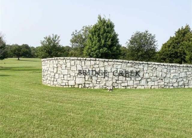Property at 4 Oak Bridge Ln, Enid, OK 73703