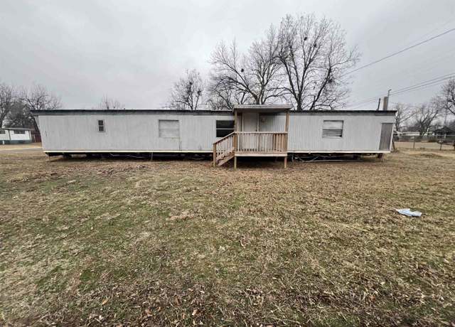 Property at 2730 N Adams St, Enid, OK 73701, 2 beds, 2 baths