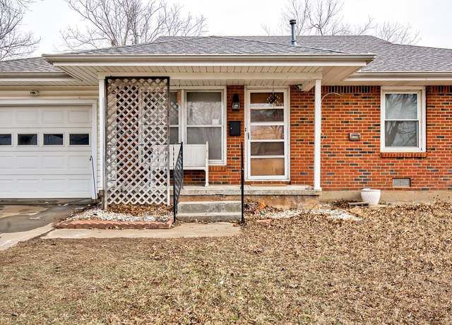 Property at 1729 N Monroe St, Enid, OK, 4 beds, 2 baths