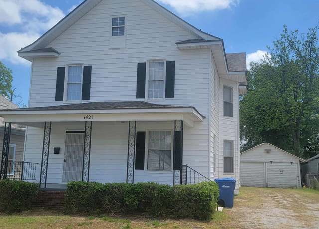 Property at 1421 E Randolph Ave, Enid, OK 73701, 4 beds, 1.5 baths