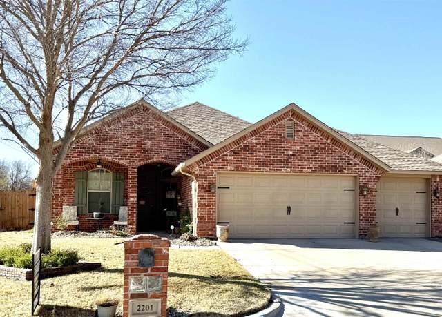 Property at 2201 Red Cedar Dr, Woodward, OK 73801, 4 beds, 2 baths
