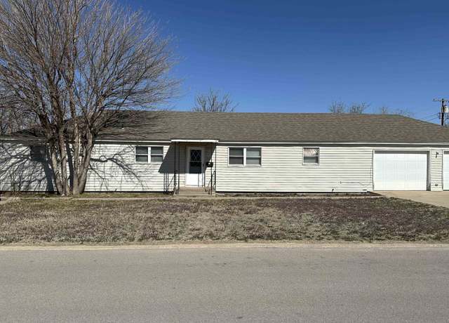 Property at 1424 13th St, Woodward, OK 73801