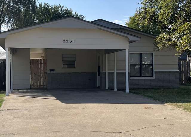 Property at 2531 Taylor Ave, Woodward, OK 73801, 3 beds, 1.5 baths