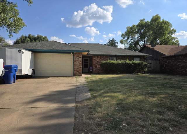Property at 5505 Fountainhead Dr, Enid, OK 73703, 3 beds, 2 baths