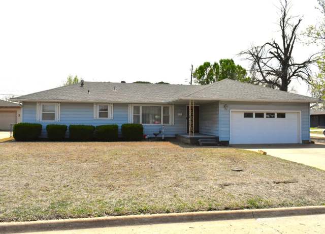 Property at 733 W Palm St, Enid, OK 73701, 2 beds, 2 baths