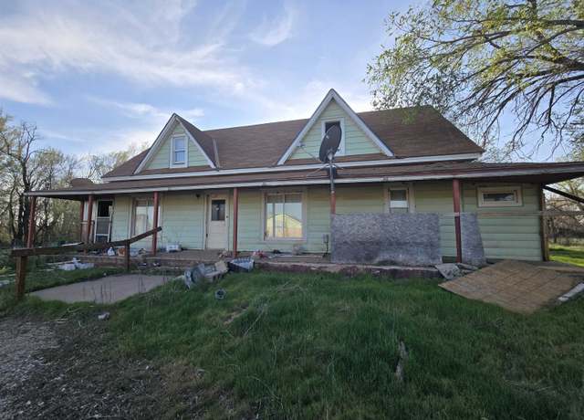 Property at 15925 W Chestnut Ave, Lahoma, OK 73754, 4 beds, 2 baths