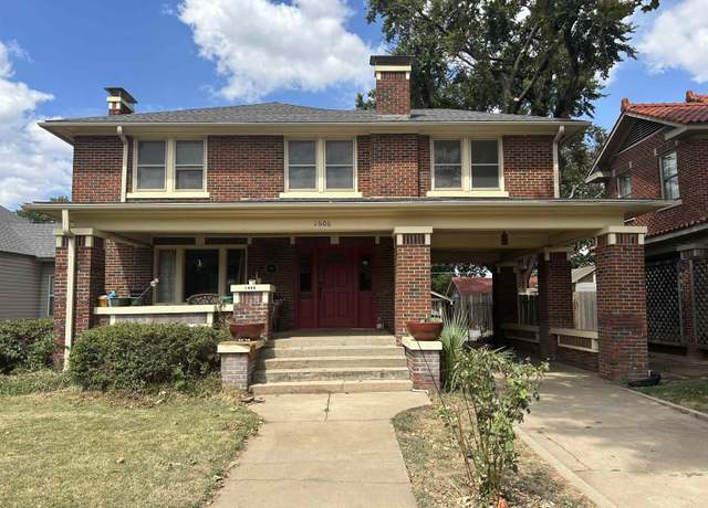 Property at 1606 W Broadway Ave, Enid, OK 73703, 4 beds, 2.5 baths